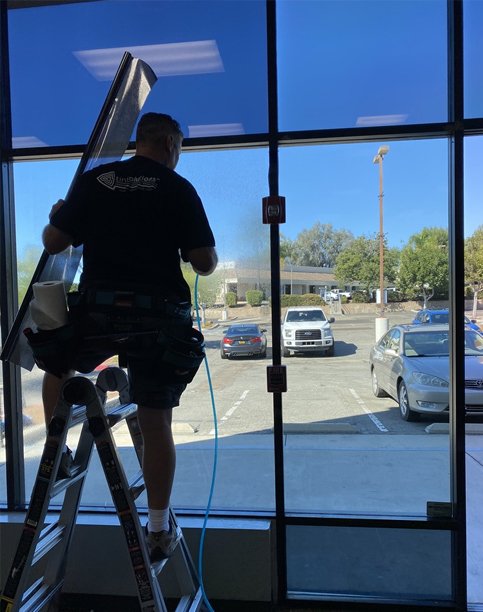 instalation of Tinting film replacement